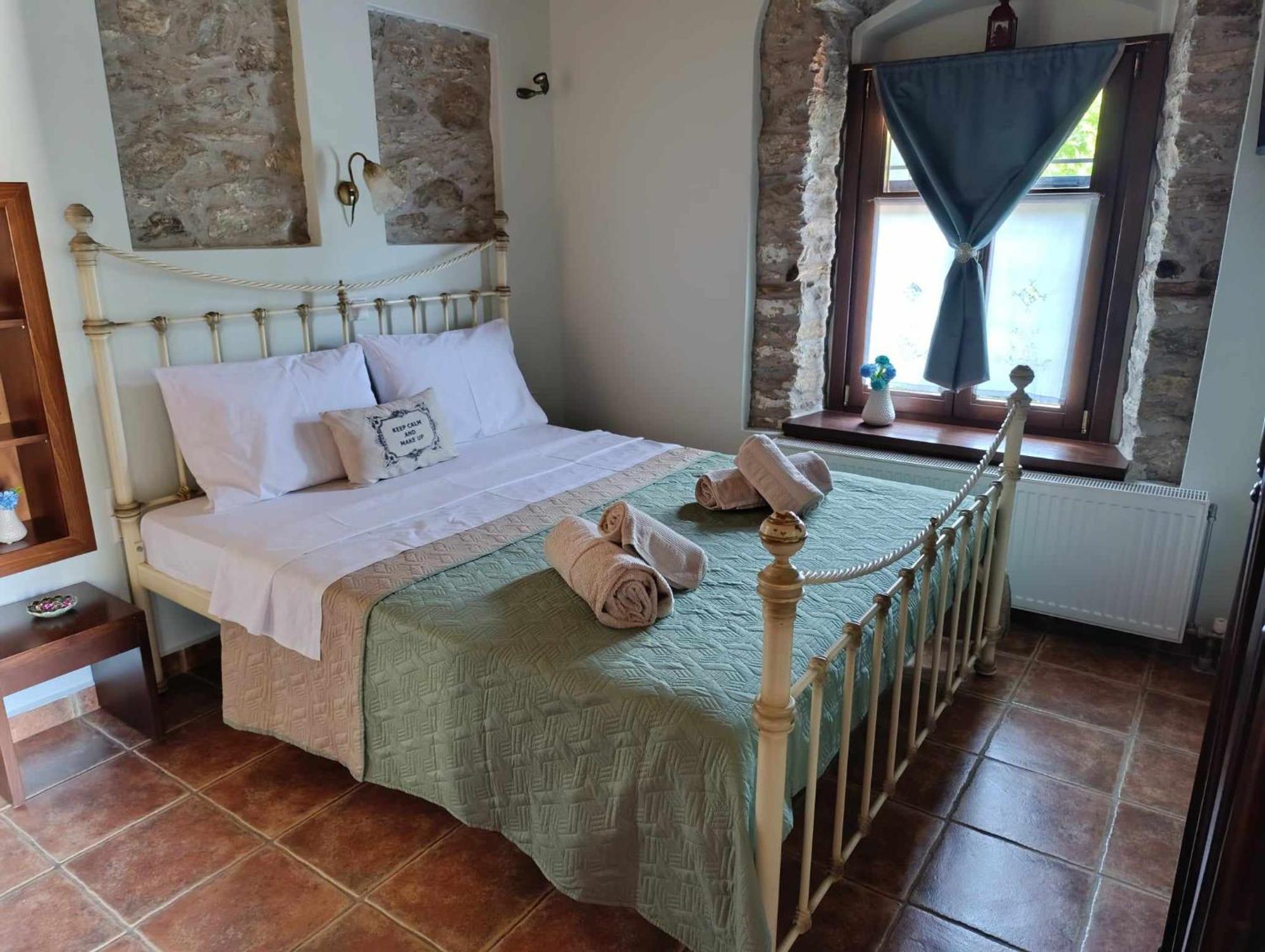 Μountain Whispers Apartment Mouresi Exterior photo