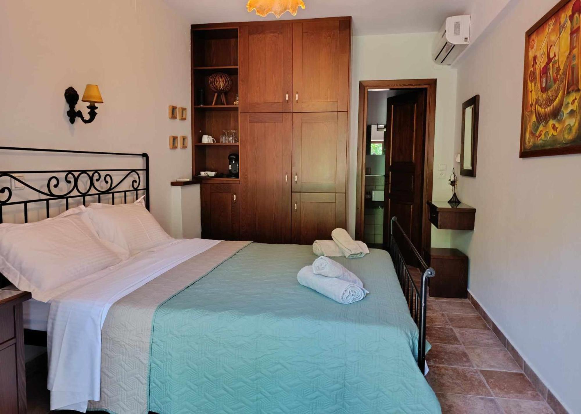 Μountain Whispers Apartment Mouresi Exterior photo