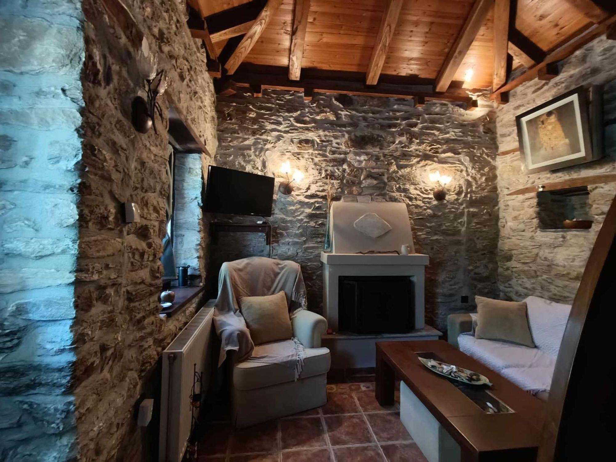 Μountain Whispers Apartment Mouresi Exterior photo