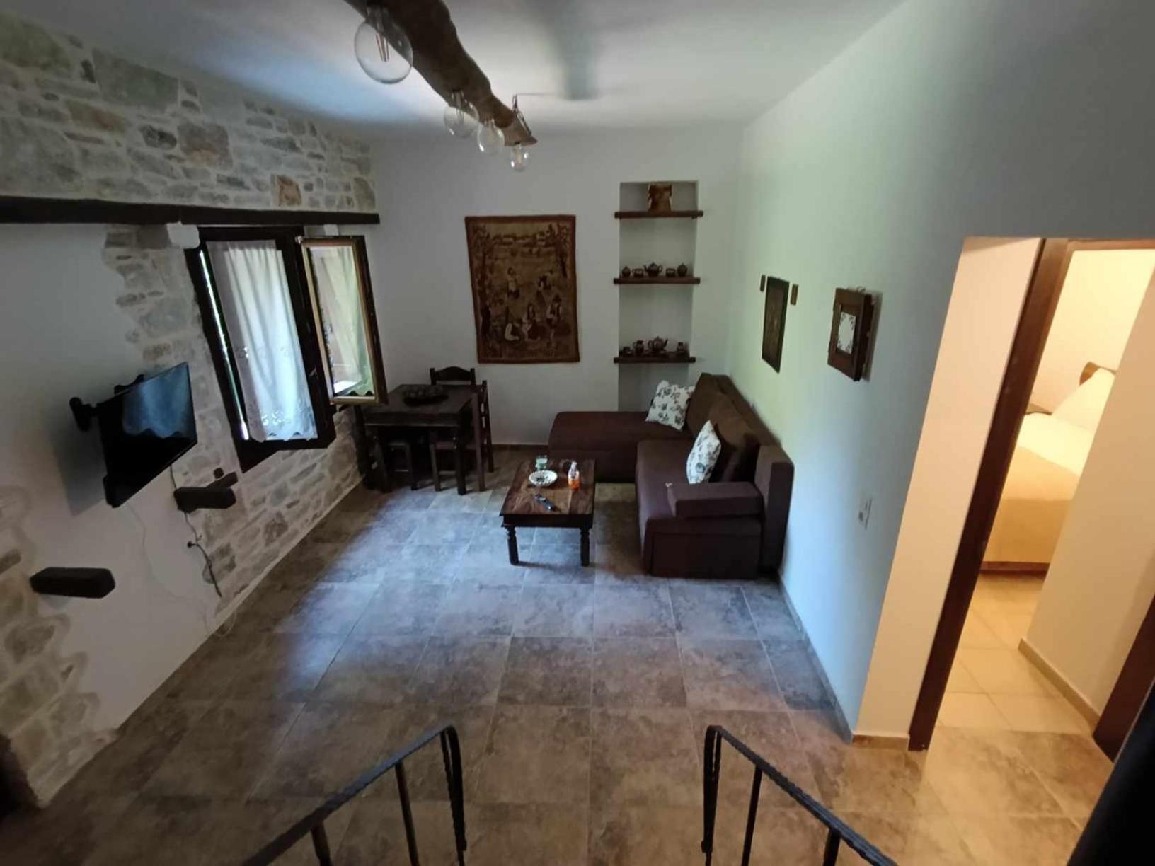 Μountain Whispers Apartment Mouresi Exterior photo