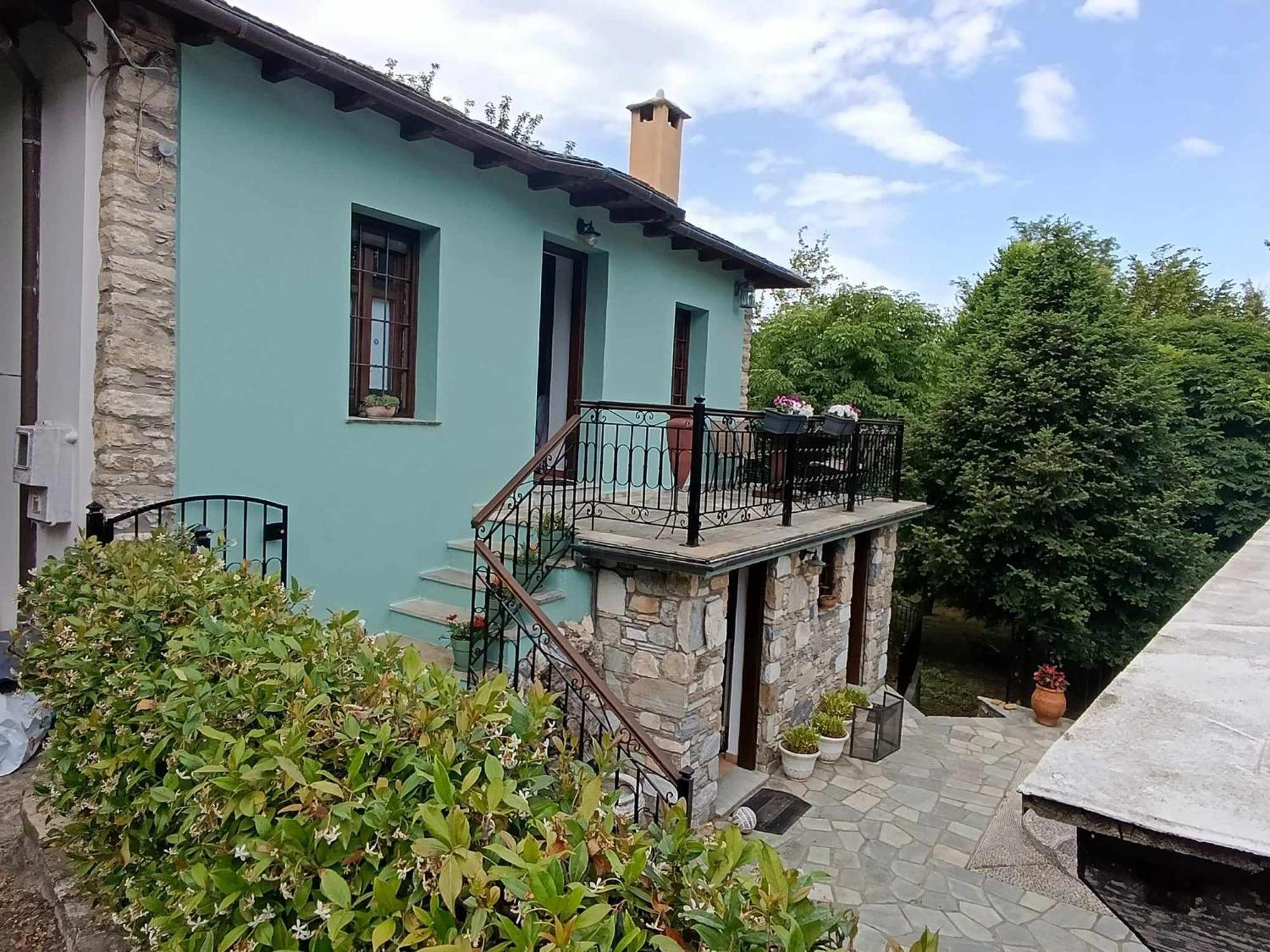 Μountain Whispers Apartment Mouresi Exterior photo